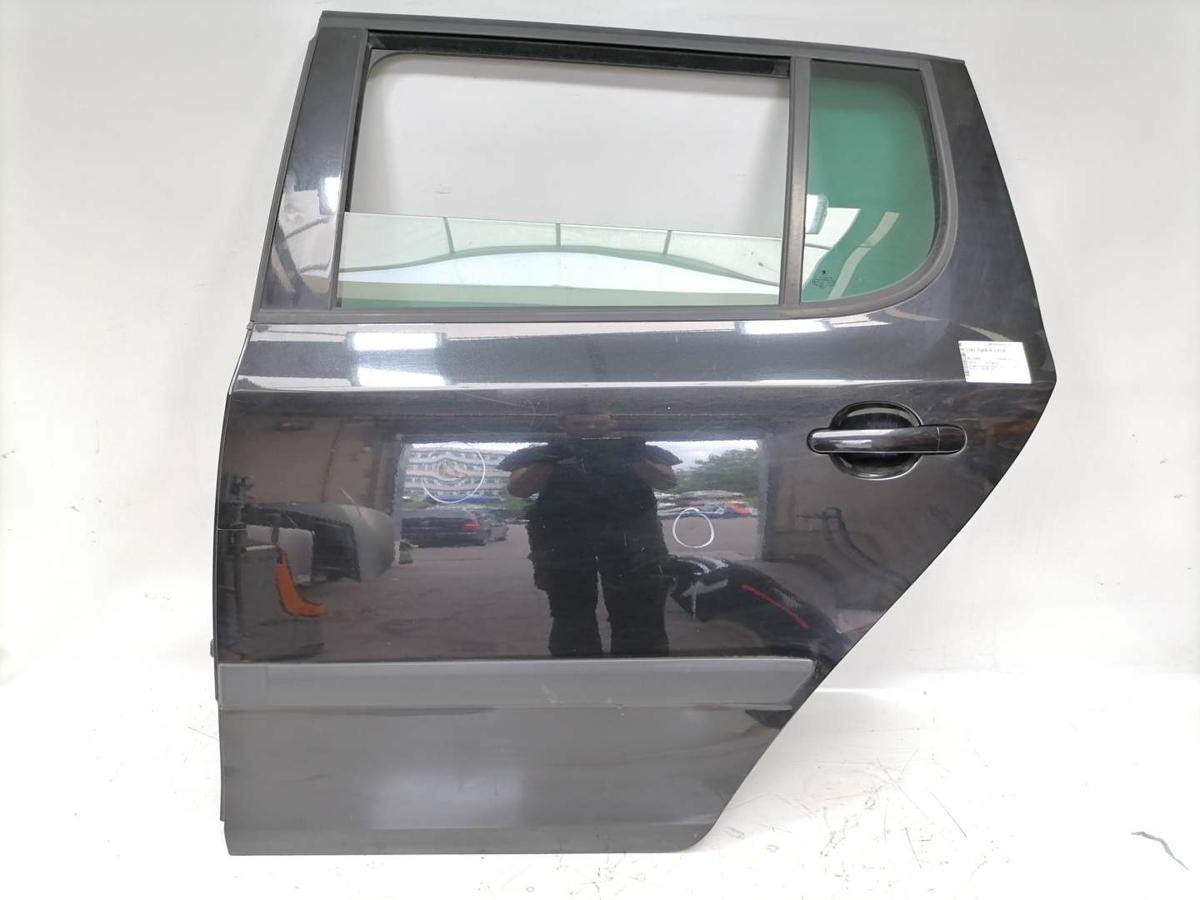 Skoda Fabia 2 5J original Tür hinten links 9910 schwarz manueller Fensterheber Bj.2008